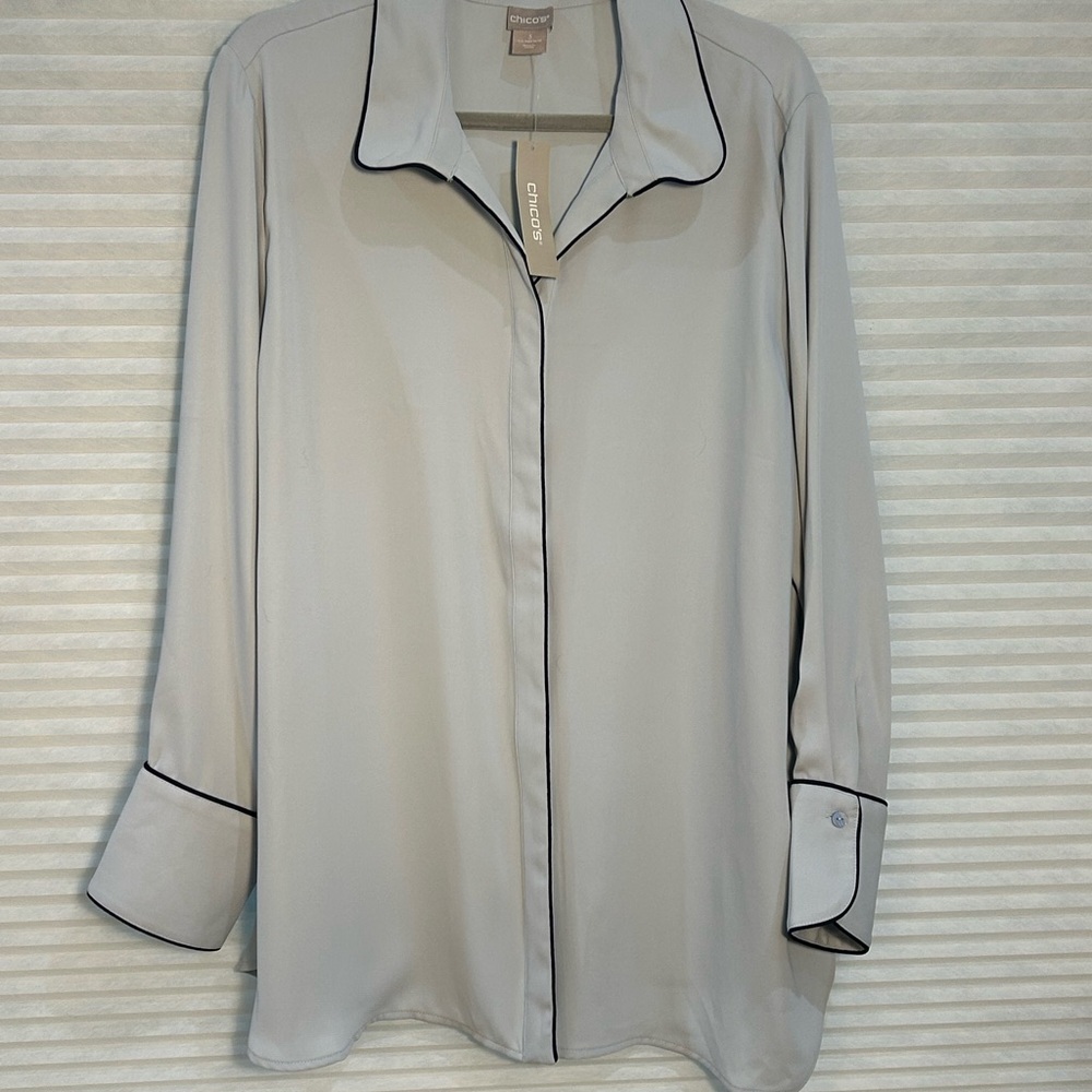 Chico's Blue Iris Top NWT